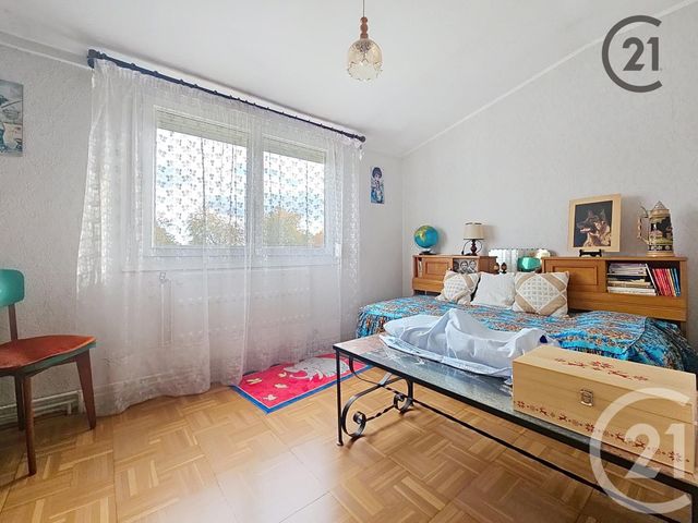 Afficher la photo en grand Maison à vendre - 5 pièces - 108,44 m2 - Moissy Cramayel - 77 - ILE-DE-FRANCE