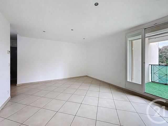 Appartement F3 à vendre - 3 pièces - 65,65 m2 - Moissy Cramayel - 77 - ILE-DE-FRANCE