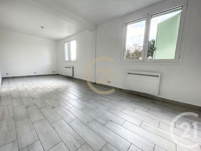 Maison à louer - 3 pièces - 57,50 m2 - Maincy - 77 - ILE-DE-FRANCE