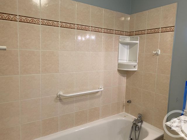 Appartement F3 à louer - 3 pièces - 95 m2 - Lieusaint - 77 - ILE-DE-FRANCE