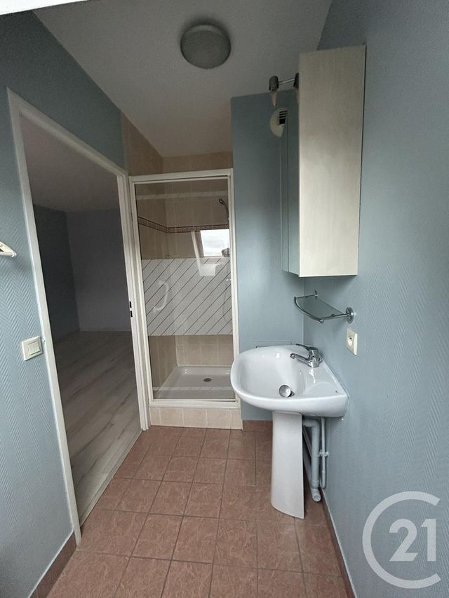 Appartement F3 à louer - 3 pièces - 95 m2 - Lieusaint - 77 - ILE-DE-FRANCE
