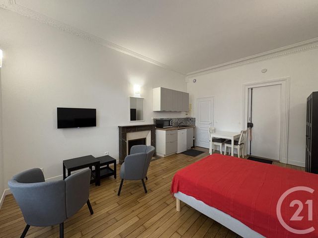 Afficher la photo en grand Appartement F1 à louer - 1 pièce - 27,50 m2 - Dammarie Les Lys - 77 - ILE-DE-FRANCE