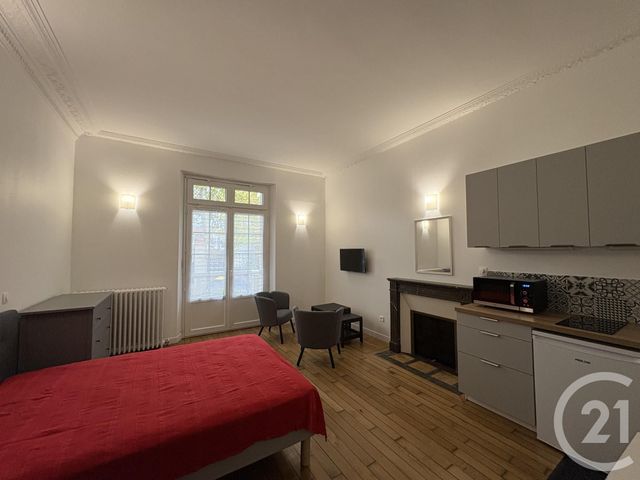 Afficher la photo en grand Appartement F1 à louer - 1 pièce - 27,50 m2 - Dammarie Les Lys - 77 - ILE-DE-FRANCE