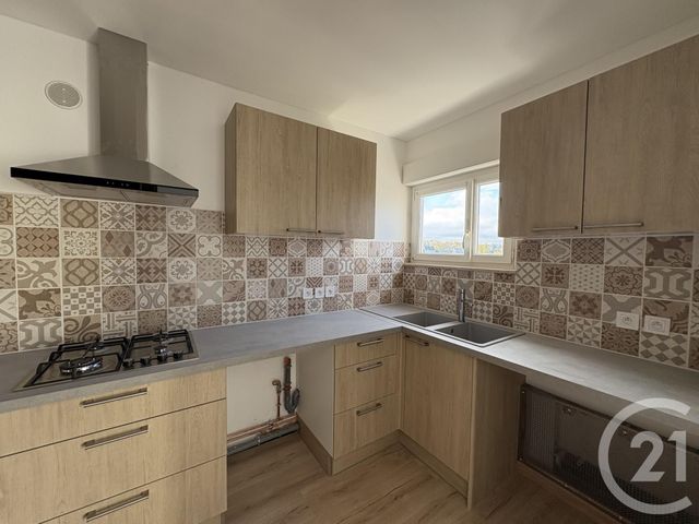 Afficher la photo en grand Appartement F2 à louer - 2 pièces - 50,26 m2 - Dammarie Les Lys - 77 - ILE-DE-FRANCE