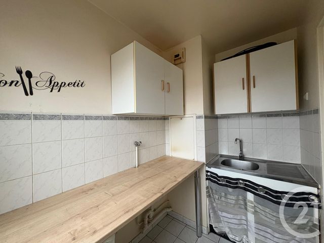 Appartement F1 à louer - 1 pièce - 26 m2 - Moissy Cramayel - 77 - ILE-DE-FRANCE