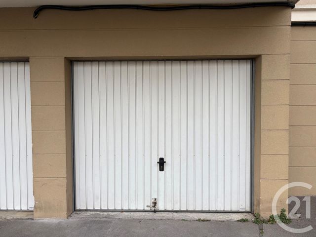 Parking à louer LIEUSAINT