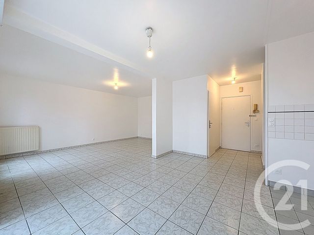 Appartement F2 &agrave; vendre - 2 pi&egrave;ces - 60,55 m2 - Moissy Cramayel - 77 - ILE-DE-FRANCE