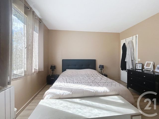 Appartement F3 à vendre - 3 pièces - 64,96 m2 - Moissy Cramayel - 77 - ILE-DE-FRANCE