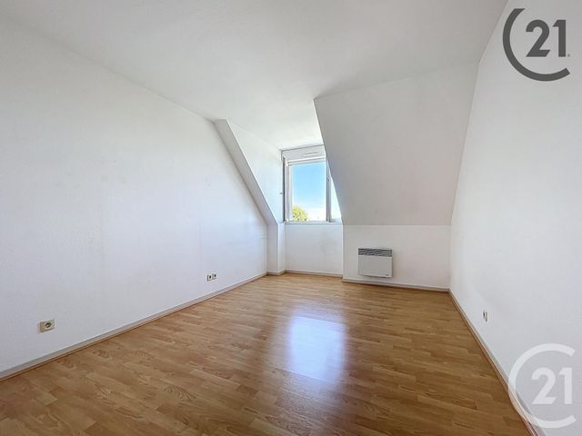 Appartement Duplex à vendre - 4 pièces - 97,18 m2 - Lieusaint - 77 - ILE-DE-FRANCE