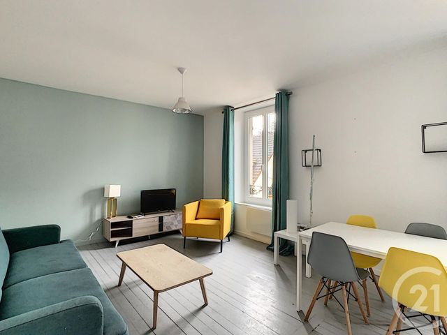 Appartement F1 &agrave; louer - 2 pi&egrave;ces - 44,10 m2 - Melun - 77 - ILE-DE-FRANCE