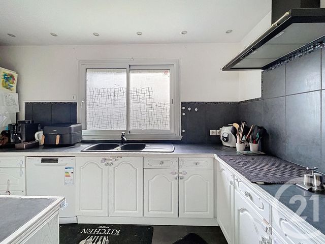 Maison à vendre - 5 pièces - 100 m2 - Moissy Cramayel - 77 - ILE-DE-FRANCE