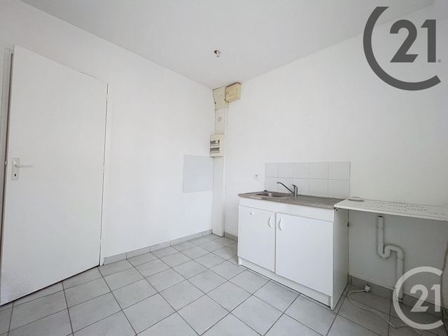 Appartement F1 à louer - 1 pièce - 29,45 m2 - Melun - 77 - ILE-DE-FRANCE