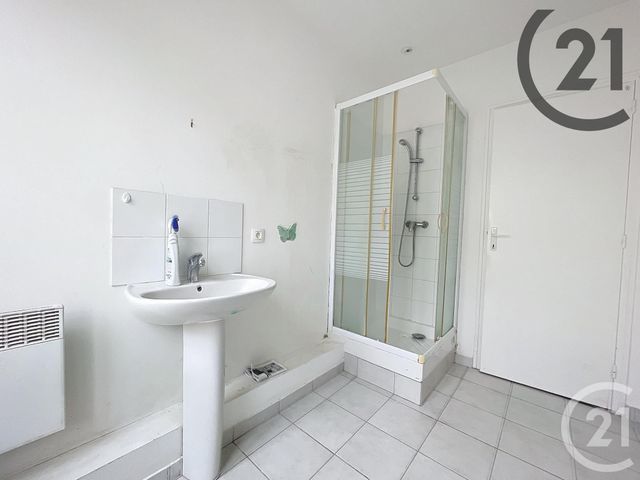 Appartement F1 à louer - 1 pièce - 29,45 m2 - Melun - 77 - ILE-DE-FRANCE