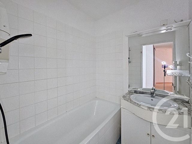 Appartement F3 à vendre - 3 pièces - 75,17 m2 - Lieusaint - 77 - ILE-DE-FRANCE