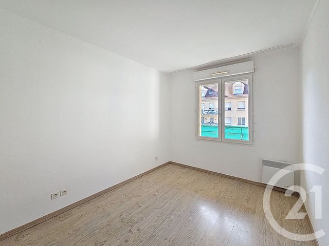 Appartement F3 à vendre - 3 pièces - 75,17 m2 - Lieusaint - 77 - ILE-DE-FRANCE