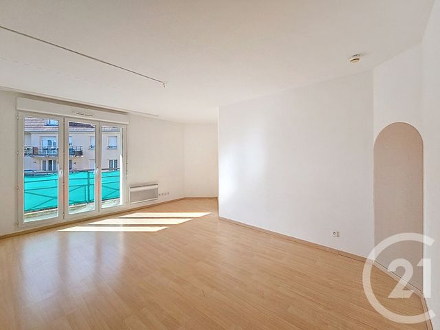 Appartement F3 à vendre - 3 pièces - 75,17 m2 - Lieusaint - 77 - ILE-DE-FRANCE