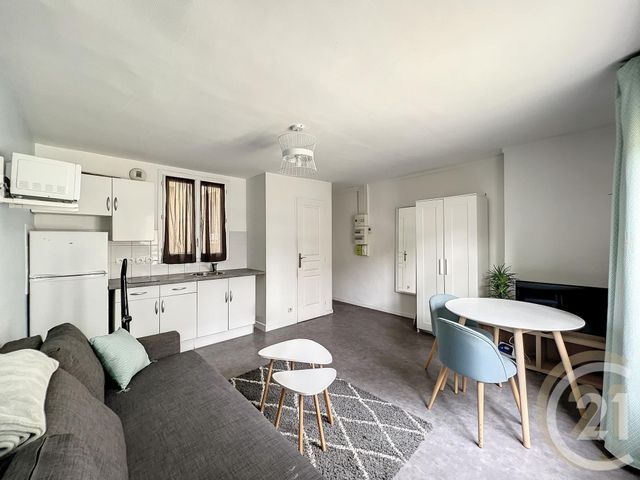 Appartement F1 à louer - 1 pièce - 22,50 m2 - Melun - 77 - ILE-DE-FRANCE