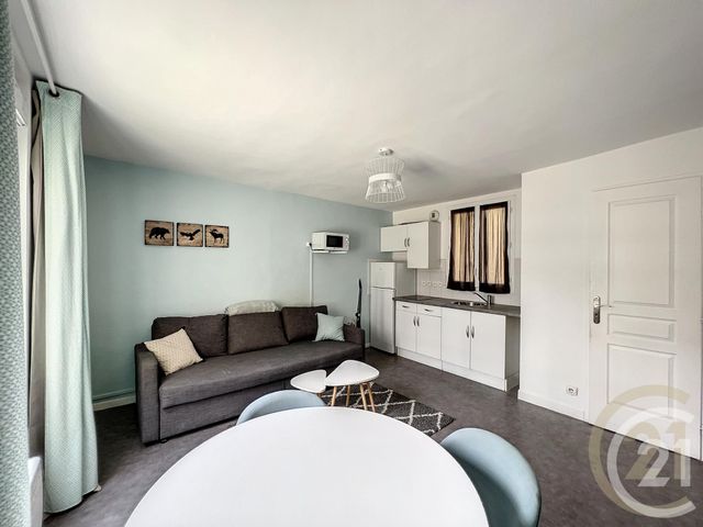 Appartement F1 à louer - 1 pièce - 22,50 m2 - Melun - 77 - ILE-DE-FRANCE