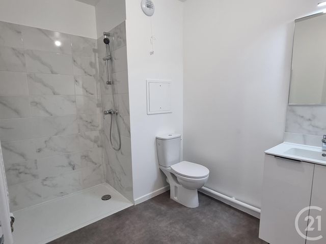 Appartement F2 &agrave; louer - 2 pi&egrave;ces - 43,42 m2 - Savigny Le Temple - 77 - ILE-DE-FRANCE