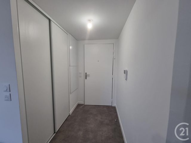 Appartement F2 &agrave; louer - 2 pi&egrave;ces - 41,42 m2 - Savigny Le Temple - 77 - ILE-DE-FRANCE