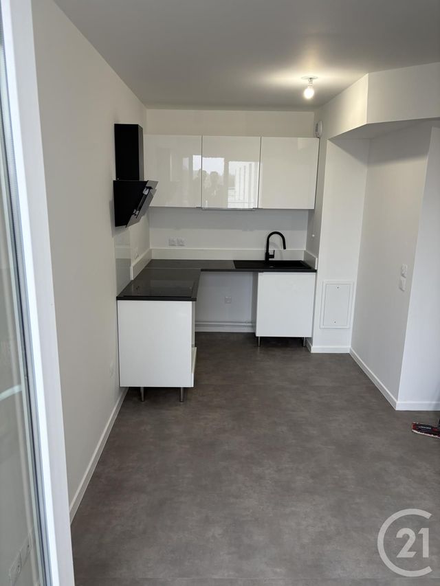 Appartement F2 &agrave; louer - 2 pi&egrave;ces - 41,42 m2 - Savigny Le Temple - 77 - ILE-DE-FRANCE