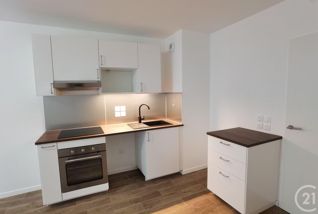 Appartement F2 &agrave; louer - 2 pi&egrave;ces - 44,94 m2 - Savigny Le Temple - 77 - ILE-DE-FRANCE