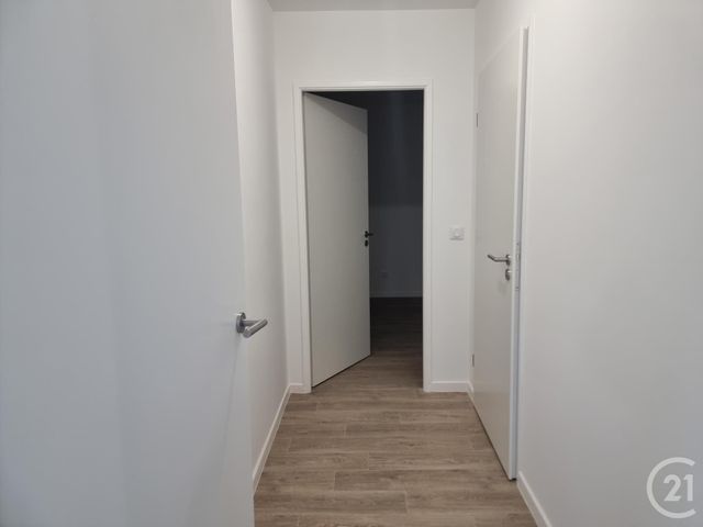 Appartement F2 &agrave; louer - 2 pi&egrave;ces - 50,09 m2 - Savigny Le Temple - 77 - ILE-DE-FRANCE