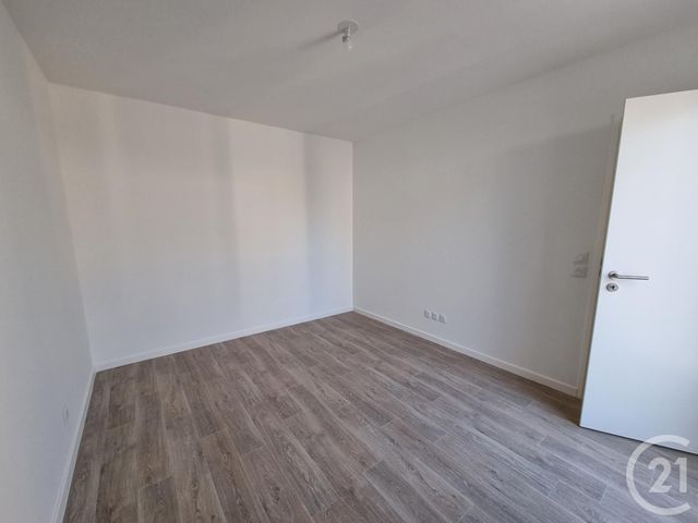 Appartement F2 &agrave; louer - 2 pi&egrave;ces - 50,09 m2 - Savigny Le Temple - 77 - ILE-DE-FRANCE