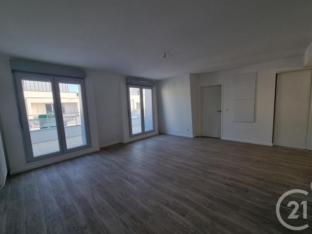 Appartement F2 &agrave; louer - 2 pi&egrave;ces - 50,09 m2 - Savigny Le Temple - 77 - ILE-DE-FRANCE