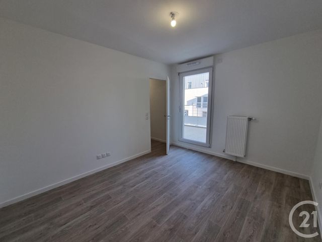 Appartement F2 &agrave; louer - 2 pi&egrave;ces - 50,09 m2 - Savigny Le Temple - 77 - ILE-DE-FRANCE