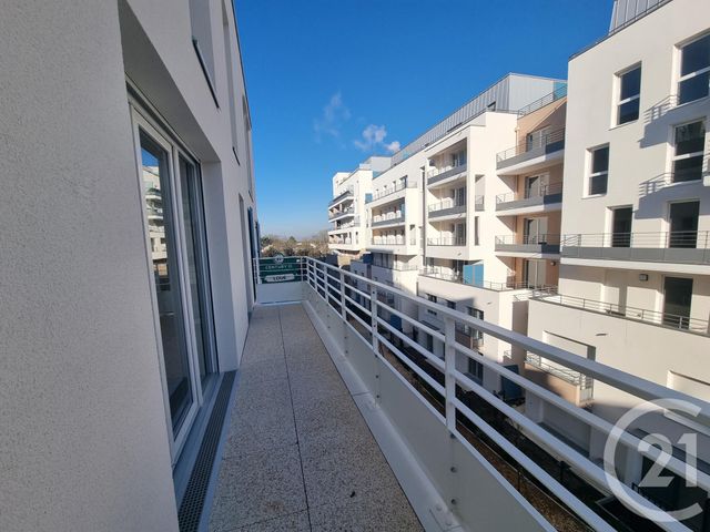 Appartement F3 &agrave; louer - 3 pi&egrave;ces - 58,06 m2 - Savigny Le Temple - 77 - ILE-DE-FRANCE