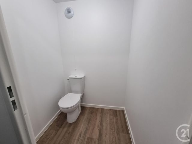 Appartement F3 &agrave; louer - 3 pi&egrave;ces - 58,06 m2 - Savigny Le Temple - 77 - ILE-DE-FRANCE