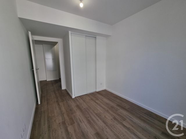 Appartement F3 &agrave; louer - 3 pi&egrave;ces - 58,06 m2 - Savigny Le Temple - 77 - ILE-DE-FRANCE