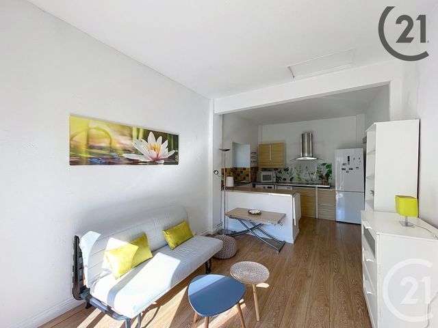 Maison &agrave; louer - 2 pi&egrave;ces - 41 m2 - Combs La Ville - 77 - ILE-DE-FRANCE