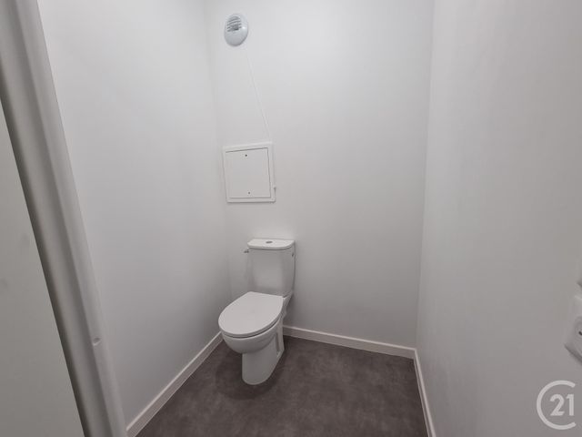 Appartement F3 &agrave; louer - 3 pi&egrave;ces - 58,52 m2 - Savigny Le Temple - 77 - ILE-DE-FRANCE