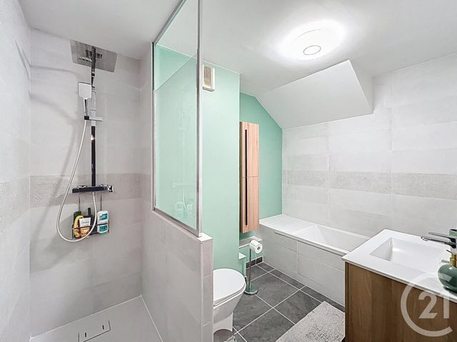 Appartement F4 &agrave; vendre - 4 pi&egrave;ces - 76,15 m2 - Moissy Cramayel - 77 - ILE-DE-FRANCE