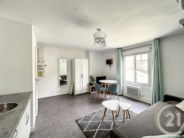 Appartement F1 &agrave; louer - 1 pi&egrave;ce - 22,50 m2 - Melun - 77 - ILE-DE-FRANCE