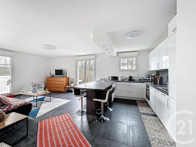 Appartement F3 &agrave; vendre - 3 pi&egrave;ces - 72 m2 - Savigny Le Temple - 77 - ILE-DE-FRANCE