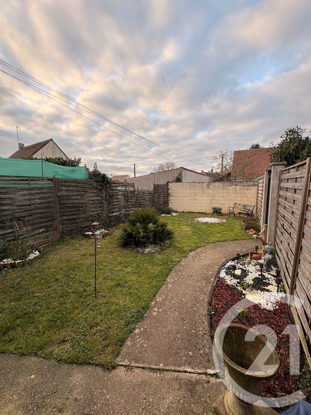 Maison &agrave; louer - 3 pi&egrave;ces - 65,10 m2 - Mormant - 77 - ILE-DE-FRANCE