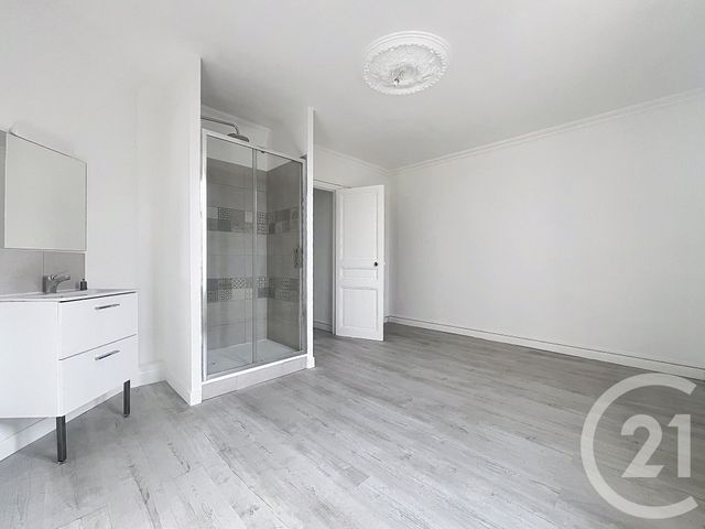 Maison &agrave; louer - 3 pi&egrave;ces - 85,26 m2 - Melun - 77 - ILE-DE-FRANCE