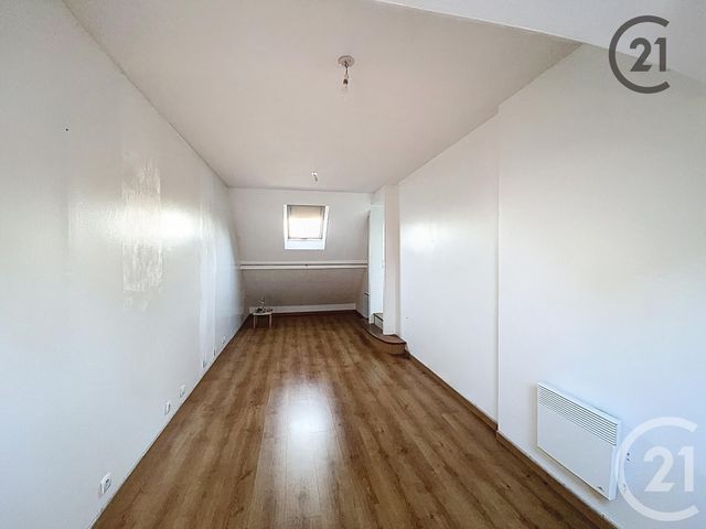 Maison &agrave; vendre - 6 pi&egrave;ces - 117 m2 - Savigny Le Temple - 77 - ILE-DE-FRANCE