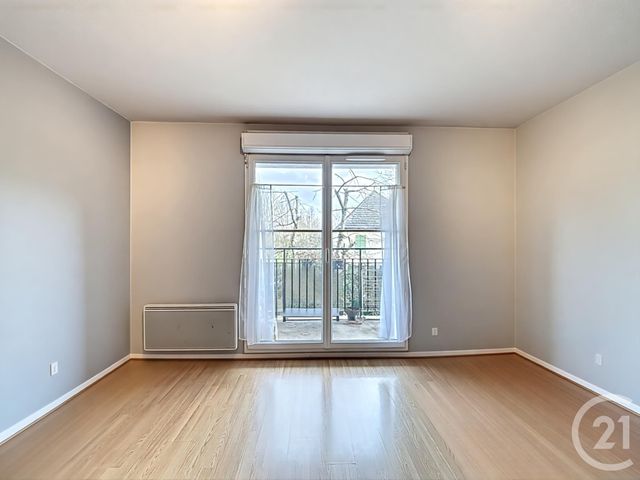 Appartement F2 à vendre MOISSY CRAMAYEL