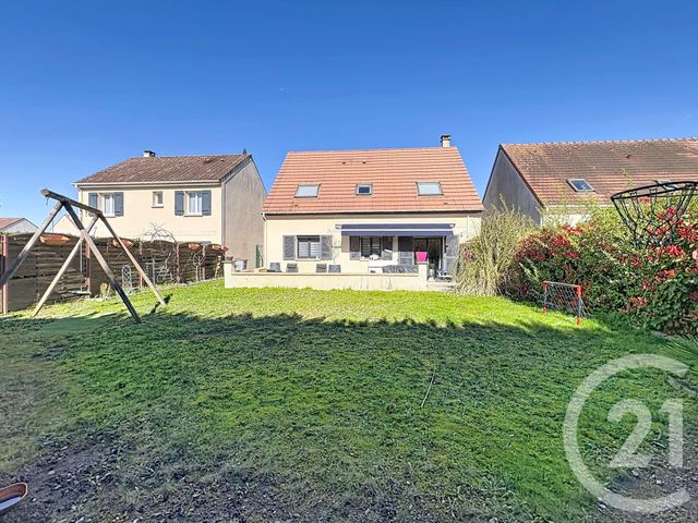 Maison &agrave; vendre - 6 pi&egrave;ces - 102,22 m2 - Savigny Le Temple - 77 - ILE-DE-FRANCE