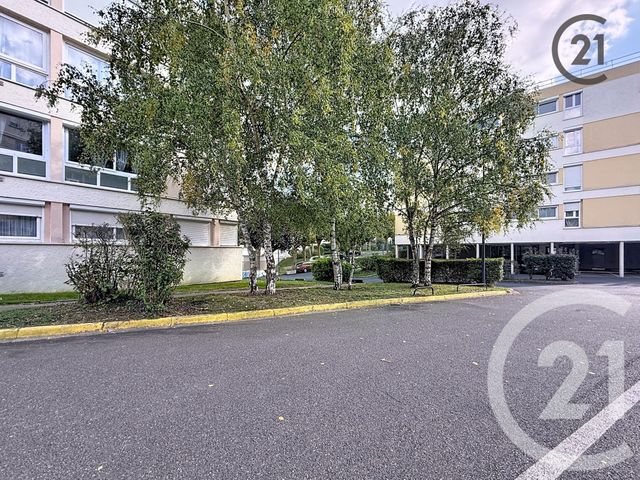 Appartement F5 &agrave; vendre - 5 pi&egrave;ces - 85,83 m2 - Combs La Ville - 77 - ILE-DE-FRANCE