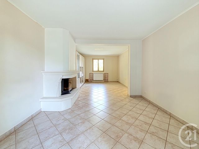 Maison &agrave; vendre - 5 pi&egrave;ces - 103,77 m2 - Combs La Ville - 77 - ILE-DE-FRANCE