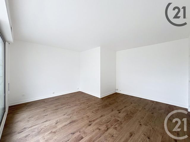 Appartement F1 &agrave; louer - 1 pi&egrave;ce - 30,92 m2 - Melun - 77 - ILE-DE-FRANCE