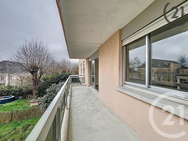 Appartement F1 &agrave; louer - 1 pi&egrave;ce - 30,92 m2 - Melun - 77 - ILE-DE-FRANCE