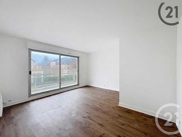 Appartement F1 à louer MELUN