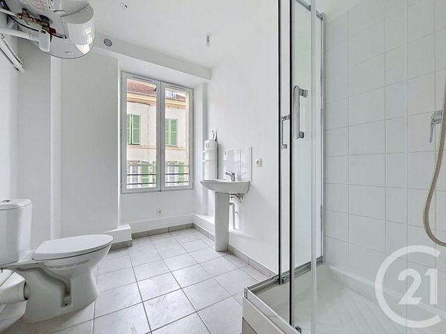 Appartement Studio &agrave; louer - 1 pi&egrave;ce - 30,55 m2 - Melun - 77 - ILE-DE-FRANCE