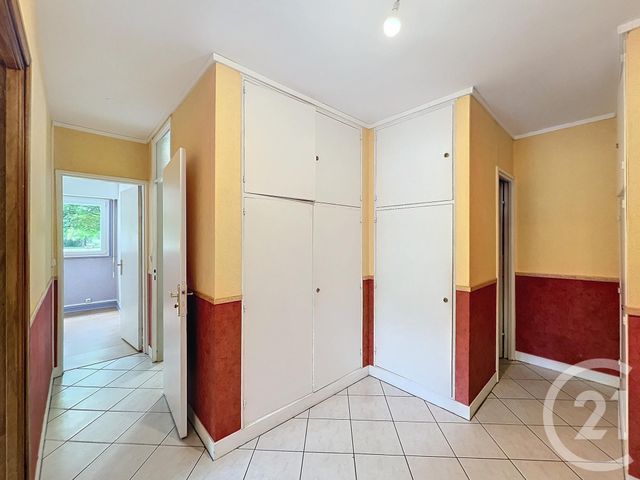 Appartement &agrave; louer - 3 pi&egrave;ces - 60,78 m2 - Le Mee Sur Seine - 77 - ILE-DE-FRANCE